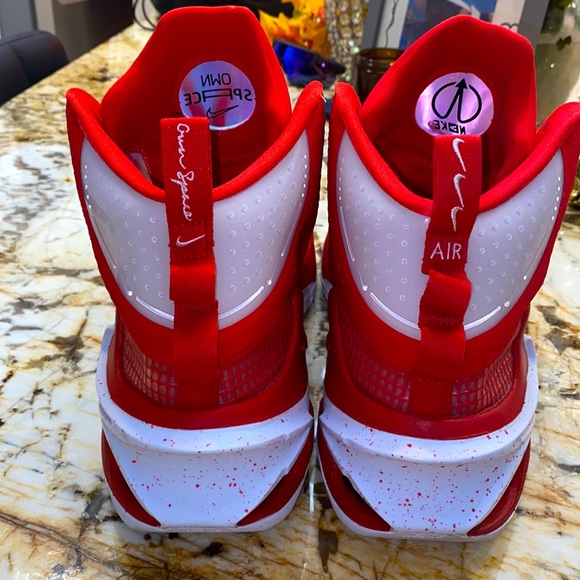 Nike Own Space AirZoom Sz14.5 Mens Red and White basketball sneakers - Picture 5 of 8